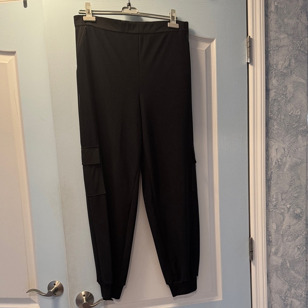 Elie Tahari Black Jogger Pants